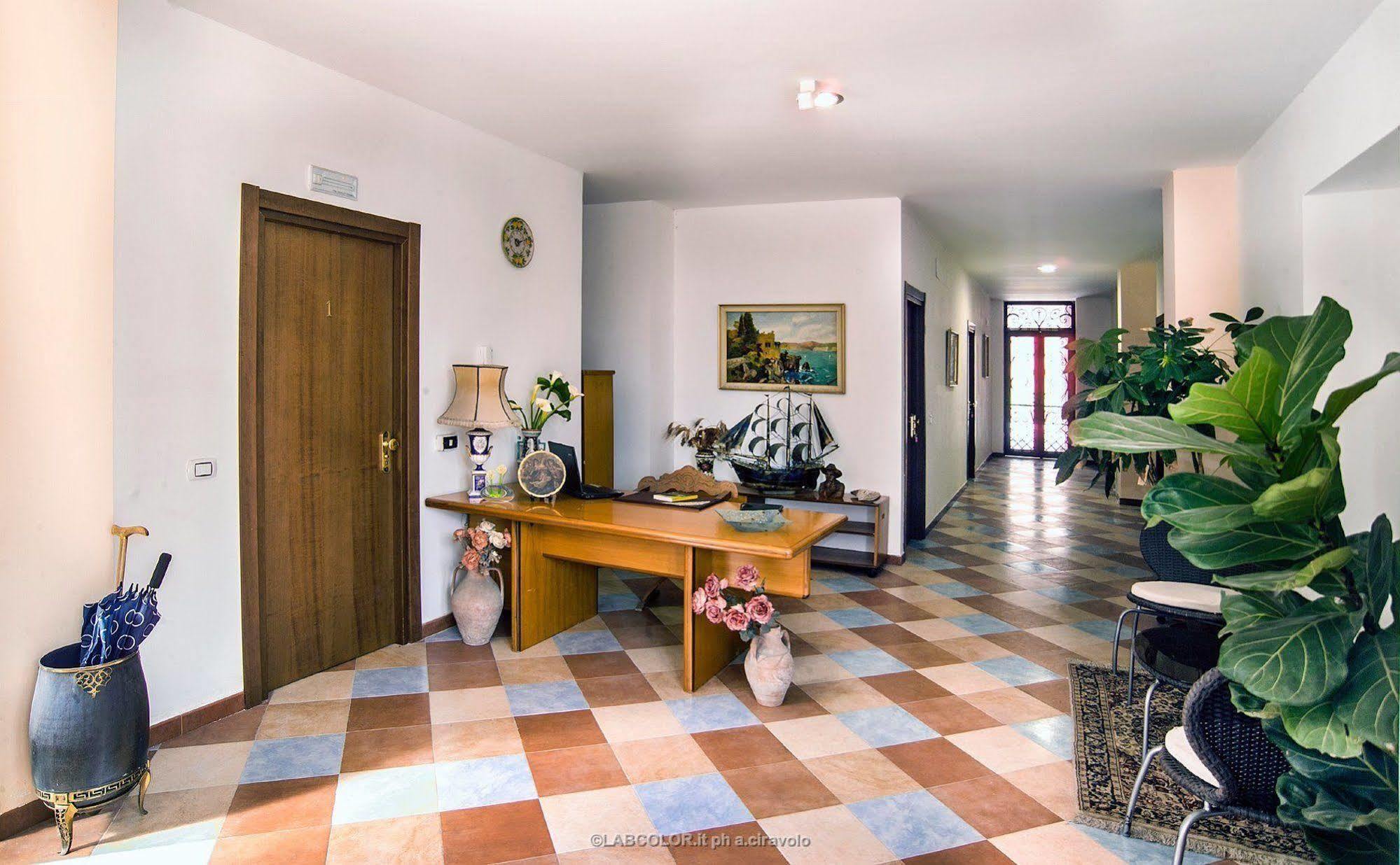 Residence Villa Mare Taormina Letojanni Kültér fotó